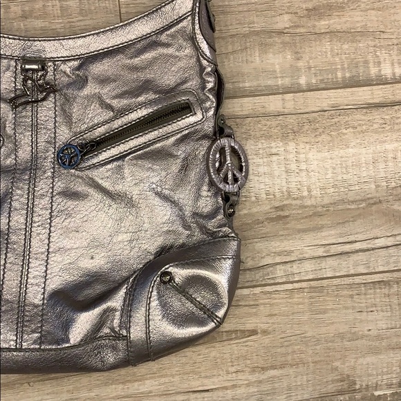 tbt - Picture 3 of 6